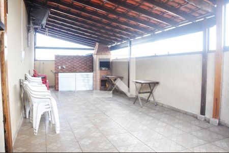 Casa de condomínio à venda com 121m², 2 quartos e 2 vagasÁrea comum - Churrasqueira