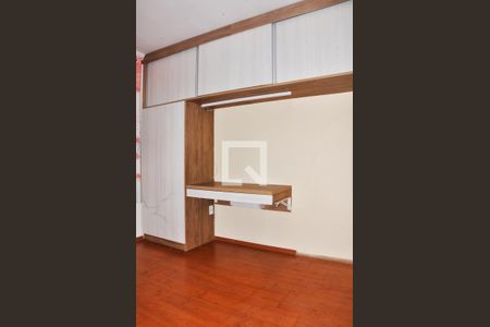 Casa de condomínio à venda com 121m², 2 quartos e 2 vagasDetalhe - Quarto 02 e Suíte