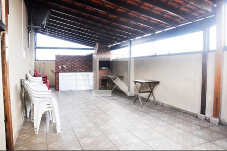 Casa de condomínio à venda com 121m², 2 quartos e 2 vagasÁrea comum - Churrasqueira