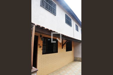 Casa de condomínio à venda com 121m², 2 quartos e 2 vagasFachado do Imóvel