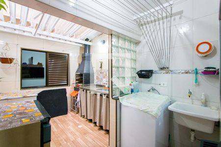 Apartamento à venda com 80m², 3 quartos e 2 vagas Apartamento à venda com 80m², 3 quartos e 2 vagasÁrea de serviço/Espaço gourmet