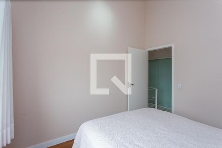 Apartamento à venda com 77m², 1 quarto e 1 vaga Apartamento à venda com 77m², 1 quarto e 1 vaga2° piso - Quarto