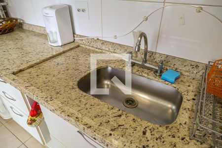 Apartamento à venda com 70m², 2 quartos e 1 vagaCozinha - Pia