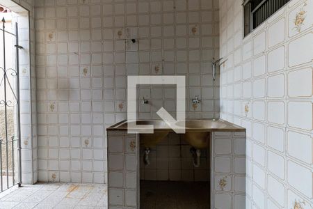 Casa à venda com 100m², 2 quartos e 2 vagasLavanderia