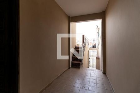 Casa à venda com 100m², 2 quartos e 2 vagasEntrada 