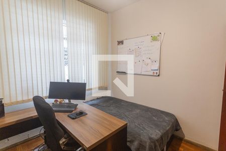 Apartamento à venda com 130m², 4 quartos e 1 vaga Apartamento à venda com 130m², 4 quartos e 1 vagaQuarto 4