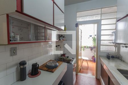 Apartamento à venda com 130m², 4 quartos e 1 vaga Apartamento à venda com 130m², 4 quartos e 1 vagaCozinha