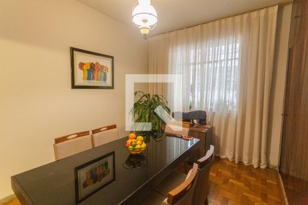 Apartamento à venda com 130m², 4 quartos e 1 vaga Apartamento à venda com 130m², 4 quartos e 1 vagaCopa