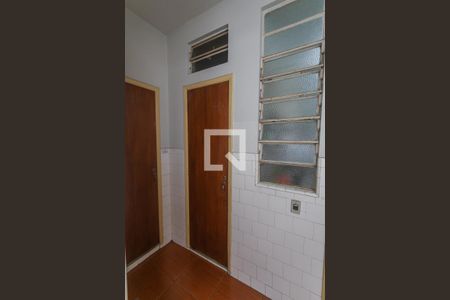 Apartamento à venda com 130m², 4 quartos e 1 vaga Apartamento à venda com 130m², 4 quartos e 1 vagaQuarto de Serviço