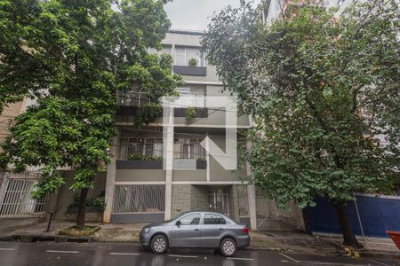 Apartamento à venda com 130m², 4 quartos e 1 vaga Apartamento à venda com 130m², 4 quartos e 1 vagaFachada