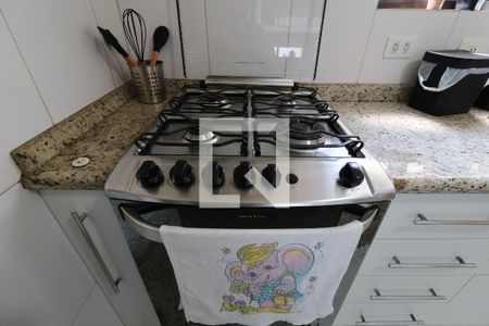 Apartamento à venda com 83m², 2 quartos e 2 vagasCozinha - Fogão Embutido