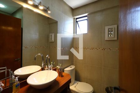 Apartamento à venda com 83m², 2 quartos e 2 vagasBanheiro Social