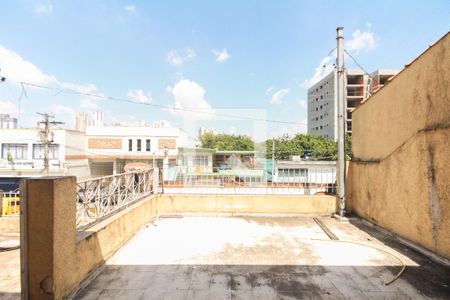 Casa à venda com 100m², 3 quartos e 1 vaga Casa à venda com 100m², 3 quartos e 1 vagaQuintal