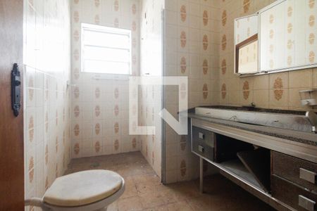 Casa à venda com 100m², 3 quartos e 1 vaga Casa à venda com 100m², 3 quartos e 1 vagaBanheiro 2