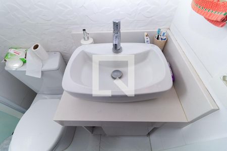 Apartamento à venda com 45m², 2 quartos e 1 vaga Apartamento à venda com 45m², 2 quartos e 1 vagaBanheiro