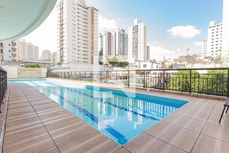 Apartamento à venda com 102m², 3 quartos e 1 vaga Apartamento à venda com 102m², 3 quartos e 1 vagaÁrea comum - Piscina