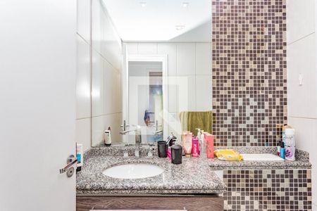 Apartamento à venda com 102m², 3 quartos e 1 vaga Apartamento à venda com 102m², 3 quartos e 1 vagaBanheiro