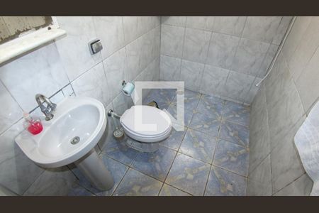 Casa à venda com 127m², 2 quartos e 3 vagas Casa à venda com 127m², 2 quartos e 3 vagasBanheiro 2