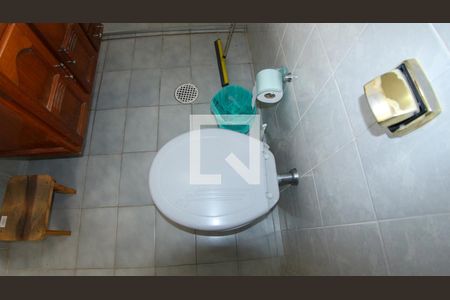 Casa à venda com 127m², 2 quartos e 3 vagas Casa à venda com 127m², 2 quartos e 3 vagasBanheiro