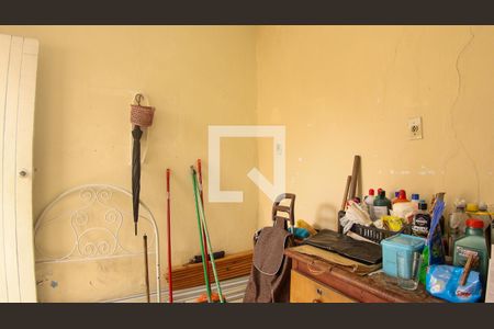 Casa à venda com 127m², 2 quartos e 3 vagas Casa à venda com 127m², 2 quartos e 3 vagasÁrea de Serviço