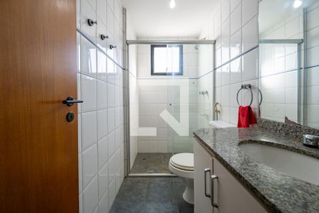 Apartamento à venda com 105m², 3 quartos e 2 vagas Apartamento à venda com 105m², 3 quartos e 2 vagasBanheiro