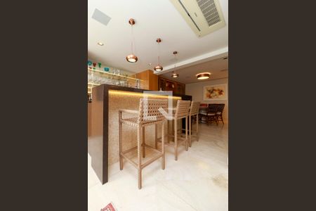 Apartamento à venda com 370m², 3 quartos e 5 vagas Apartamento à venda com 370m², 3 quartos e 5 vagasSala