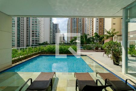 Apartamento à venda com 370m², 3 quartos e 5 vagas Apartamento à venda com 370m², 3 quartos e 5 vagasPiscina