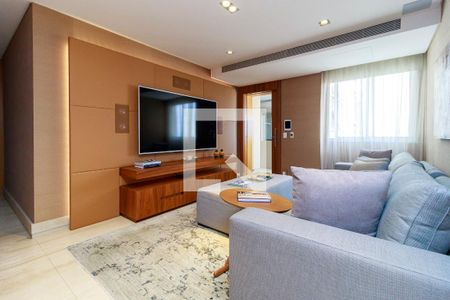 Apartamento à venda com 370m², 3 quartos e 5 vagas Apartamento à venda com 370m², 3 quartos e 5 vagasSala Privativa