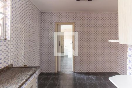 Apartamento à venda com 85m², 2 quartos e 1 vaga Apartamento à venda com 85m², 2 quartos e 1 vagaCozinha