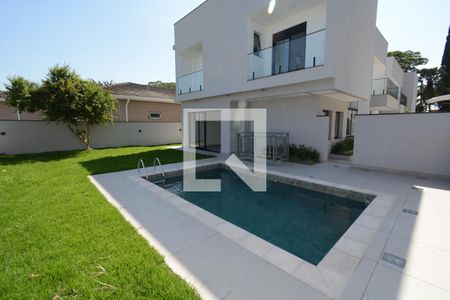 Casa de condomínio à venda com 350m², 4 quartos e 4 vagasPiscina