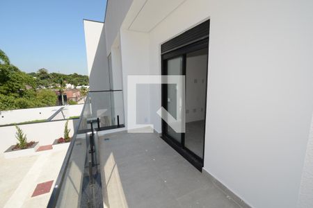 Casa de condomínio à venda com 350m², 4 quartos e 4 vagasVaranda da Suíte 1