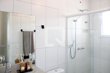 Casa de condomínio para alugar com 112m², 3 quartos e 3 vagasBanheiro 1