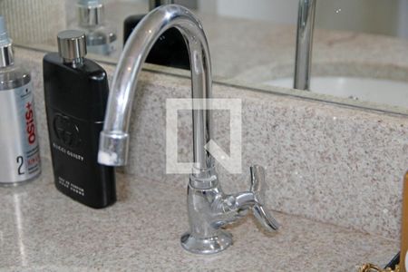 Casa de condomínio para alugar com 112m², 3 quartos e 3 vagasBanheiro 1