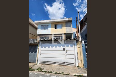 Casa à venda com 240m², 3 quartos e 3 vagasFachada