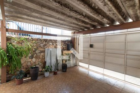 Casa à venda com 240m², 3 quartos e 3 vagasGaragem