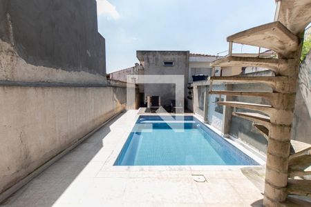 Casa à venda com 240m², 3 quartos e 3 vagasPiscina e Espaço Gourmet 