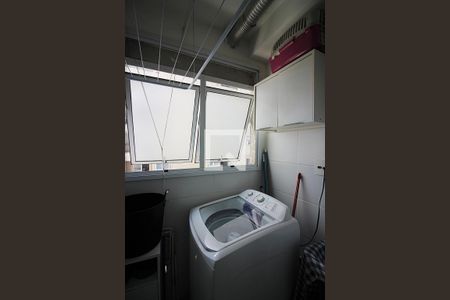 Apartamento à venda com 58m², 2 quartos e 1 vagaÁrea de Serviço