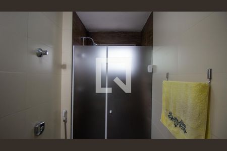 Apartamento à venda com 83m², 3 quartos e 2 vagas Apartamento à venda com 83m², 3 quartos e 2 vagasBanheiro da Suíte