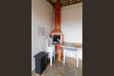 Apartamento à venda com 67m², 3 quartos e 1 vaga Apartamento à venda com 67m², 3 quartos e 1 vagaÁrea comum - Churrasqueira