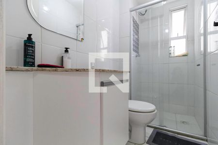 Apartamento à venda com 67m², 3 quartos e 1 vaga Apartamento à venda com 67m², 3 quartos e 1 vagaBanheiro social