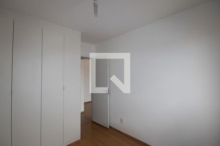 Apartamento à venda com 51m², 2 quartos e 1 vagaQuarto 2 - Armários