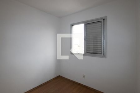 Apartamento à venda com 51m², 2 quartos e 1 vagaQuarto 2 - Armários