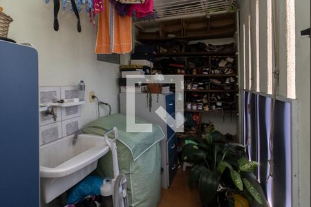 Apartamento à venda com 62m², 2 quartos e 1 vaga Apartamento à venda com 62m², 2 quartos e 1 vagaárea de serviço