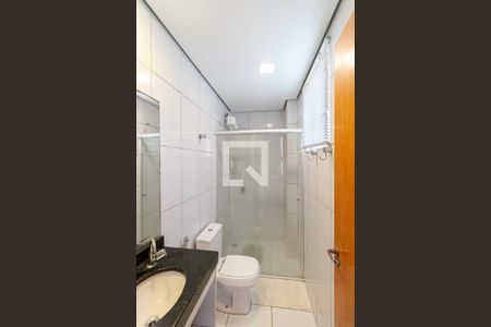 Apartamento à venda com 92m², 3 quartos e 2 vagas Apartamento à venda com 92m², 3 quartos e 2 vagasBanheiro da suíte