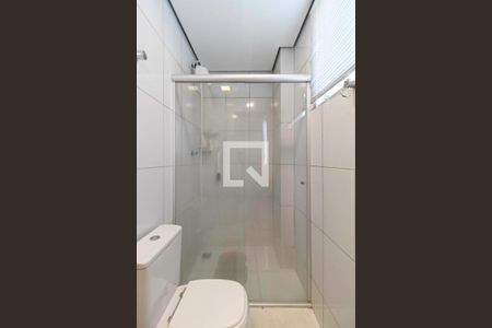 Apartamento à venda com 92m², 3 quartos e 2 vagas Apartamento à venda com 92m², 3 quartos e 2 vagasBanheiro da suíte