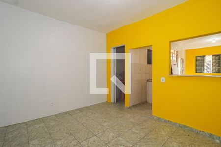 Suíte de casa para alugar com 1 quarto, 36m² em Jardim das Esmeraldas, São Paulo