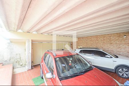 Casa à venda com 400m², 4 quartos e 3 vagas Casa à venda com 400m², 4 quartos e 3 vagasGaragem
