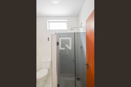 Casa à venda com 400m², 4 quartos e 3 vagas Casa à venda com 400m², 4 quartos e 3 vagasBanheiro