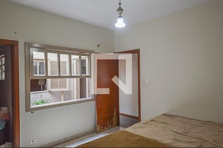 Casa à venda com 400m², 4 quartos e 3 vagas Casa à venda com 400m², 4 quartos e 3 vagasQuarto 2 - Suíte