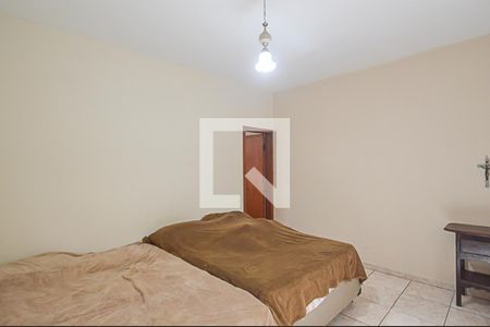 Casa à venda com 400m², 4 quartos e 3 vagas Casa à venda com 400m², 4 quartos e 3 vagasQuarto 2 - Suíte